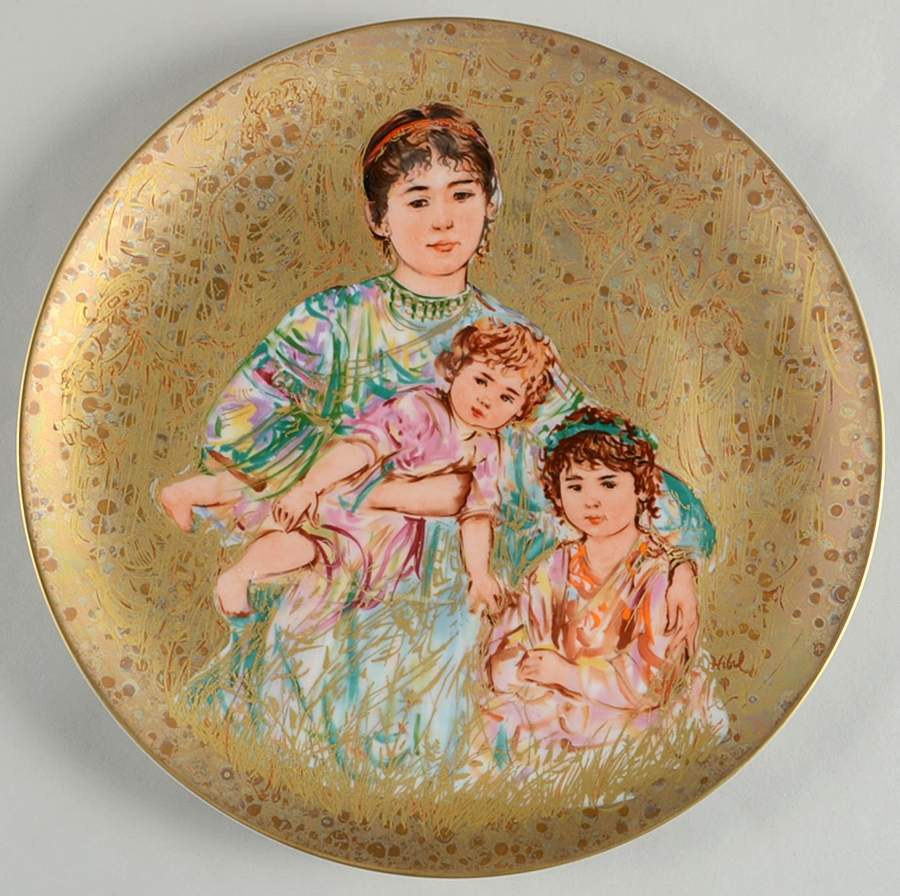Famous Women & Children Cornelia  And Her Jewels - Boxed by Hibel-1
