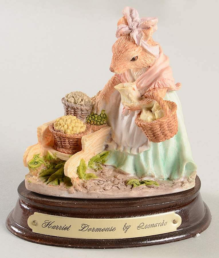 Little Nook Village Harriet Dormouse - Boxed by Heritage Mint-1