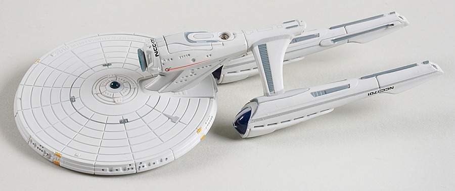 Star Trek Uss Enterprise-Magic/Lights - Boxed by Hallmark Gold Crown-1