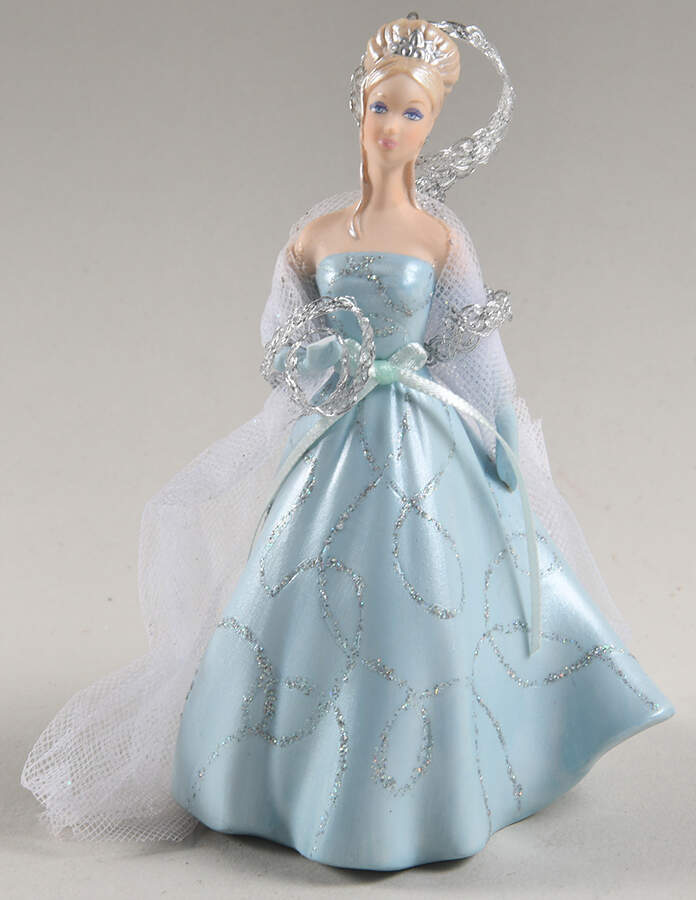 Barbies:Club Porcelain Club Porcelain-2001 - Boxed by Hallmark Gold Crown-1