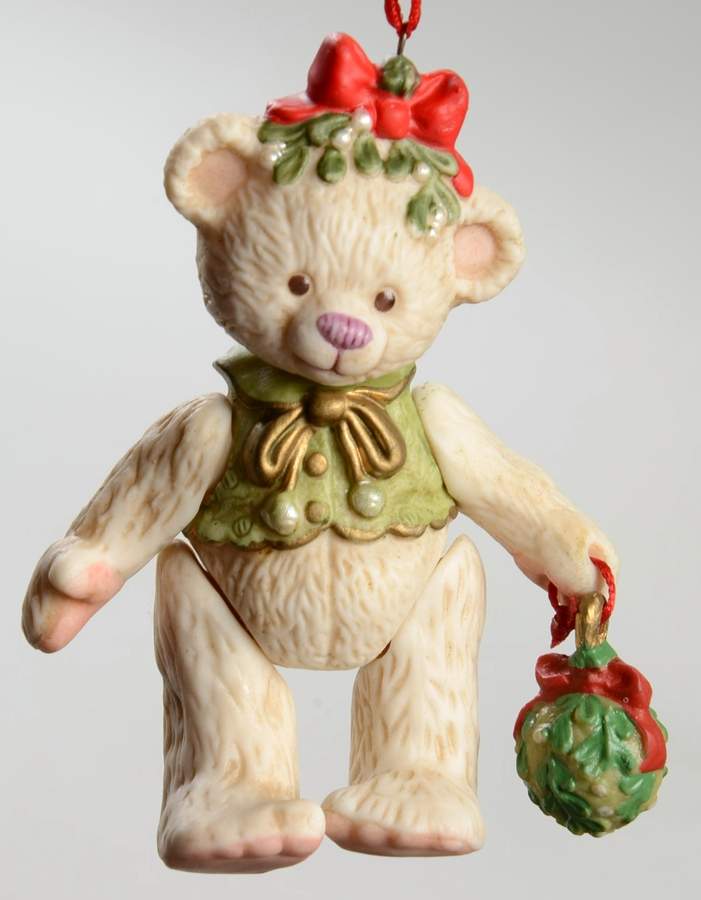 Gift Bearers Gift Bearers #2-Mistletoe - Boxed by Hallmark Gold Crown-1
