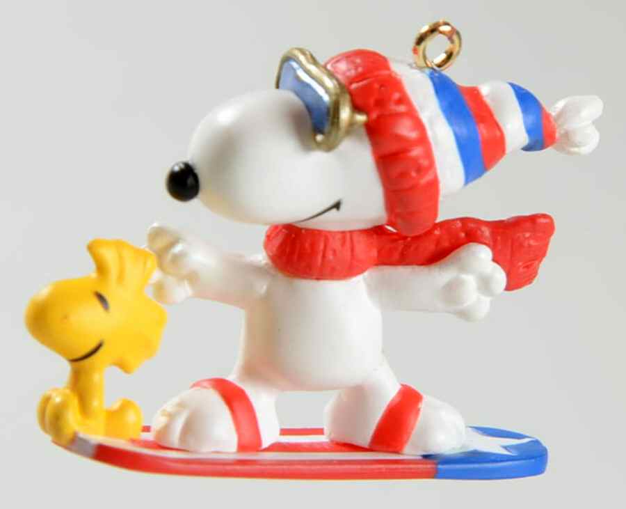 Winter Fun with Snoopy-Miniature 2002 - Snowboarding #5 - Boxed by Hallmark Gold Crown-1