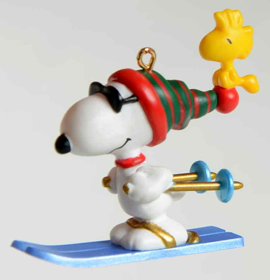 Winter Fun with Snoopy-Miniature 1999-Skiing #2 - No Box by Hallmark Gold Crown-1