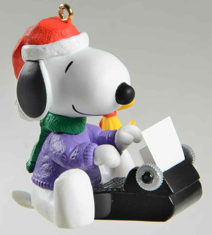 Spotlight on Snoopy 2002-Literary Ace - Boxed by Hallmark Gold Crown-1