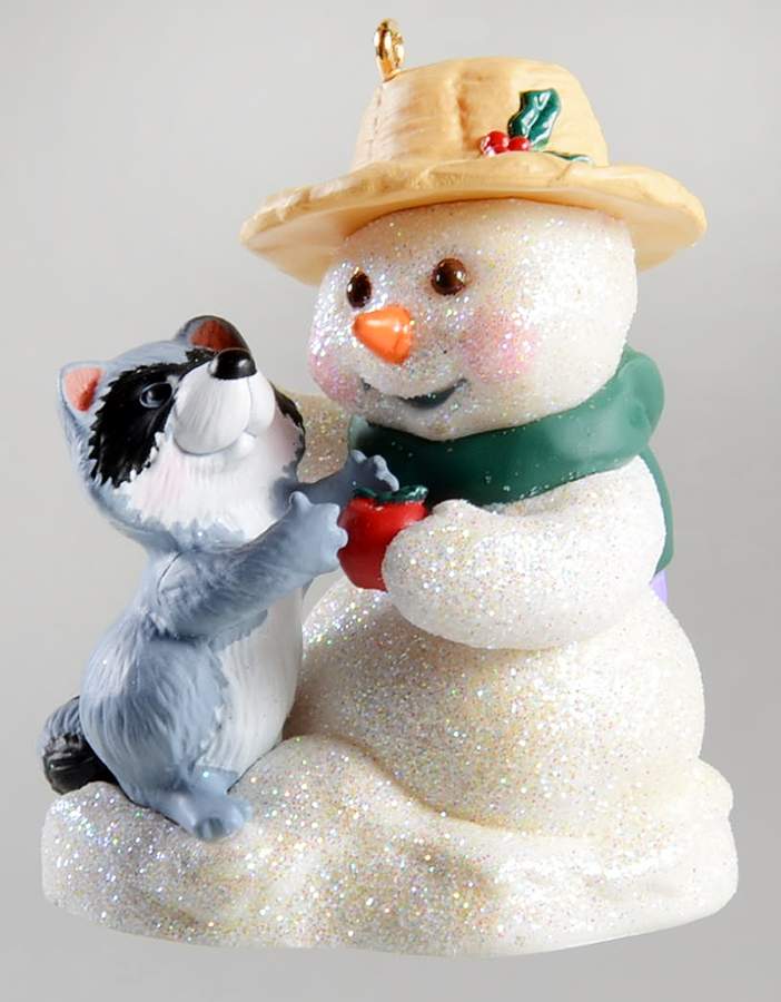 Snow Buddies 2001 Snow Buddies-Racoon - No Box by Hallmark Gold Crown-1