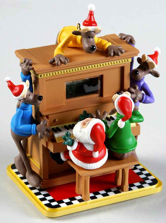 Kris & the Kringles Kris And The Kringles #4 - Boxed by Hallmark Gold Crown-1
