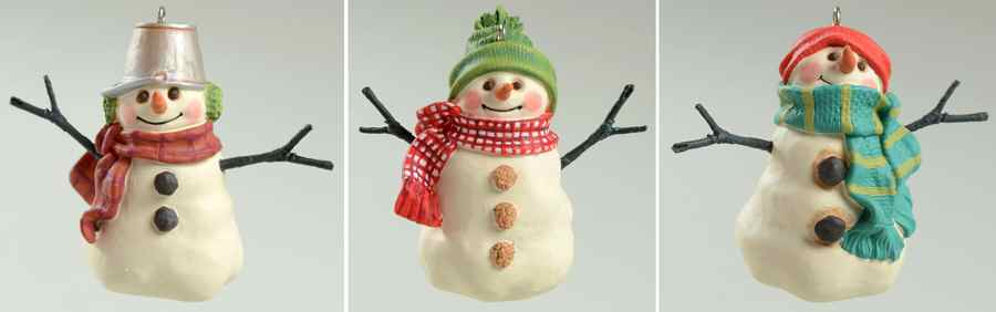 The Snowmen of Mitford Snowmen Of Mitford - Boxed by Hallmark Gold Crown-1