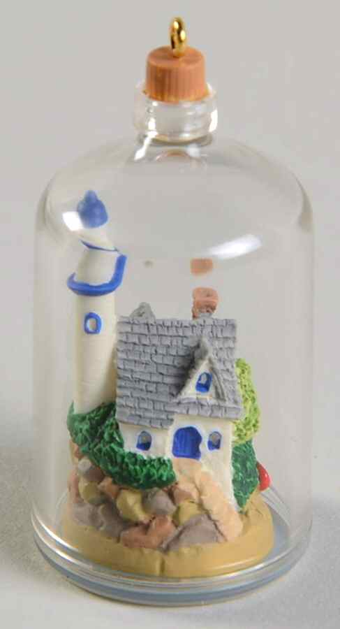 Seaside Scenes-Miniature 2001-Seaside Scenes#3 - No Box by Hallmark Gold Crown-1
