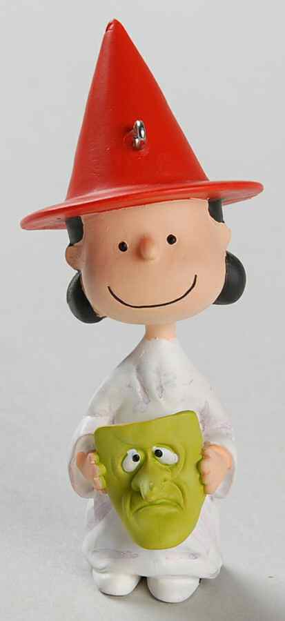 It's the Great Pumpkin Charlie Brown Lucy - Boxed by Hallmark Gold Crown-1