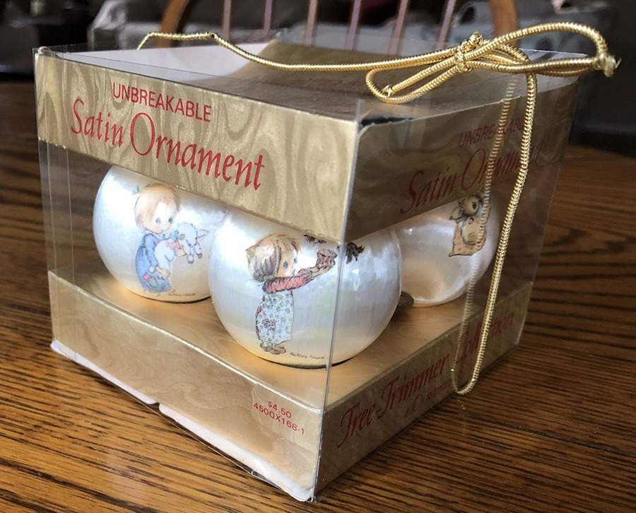 Betsey Clark Betsey Clark-Set Of 4 - Boxed by Hallmark Gold Crown-1