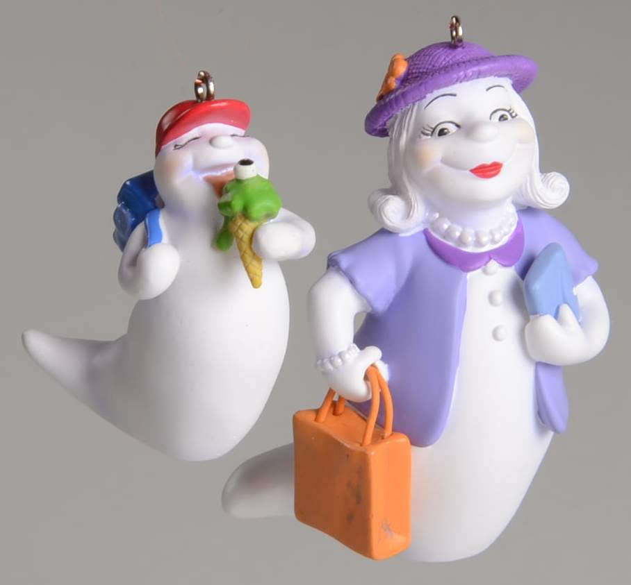Hauntington Collection Grandma Tillie & Willie - No Box by Hallmark Gold Crown-1