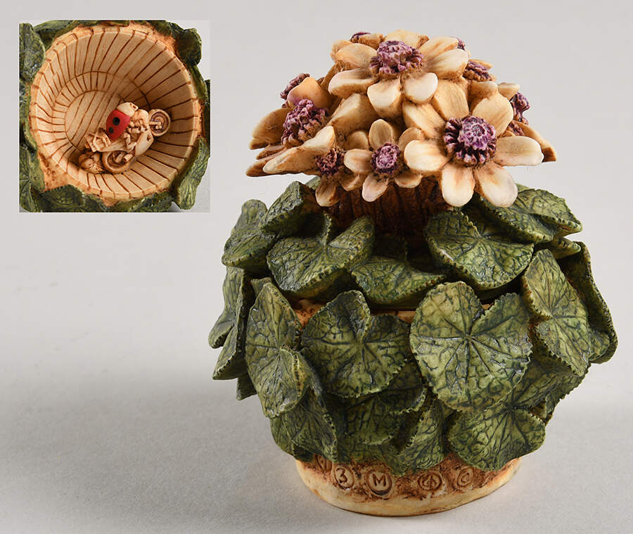 Lord Byron's Harmony Garden Marsh Marigold - No Box by Harmony Kingdom-1