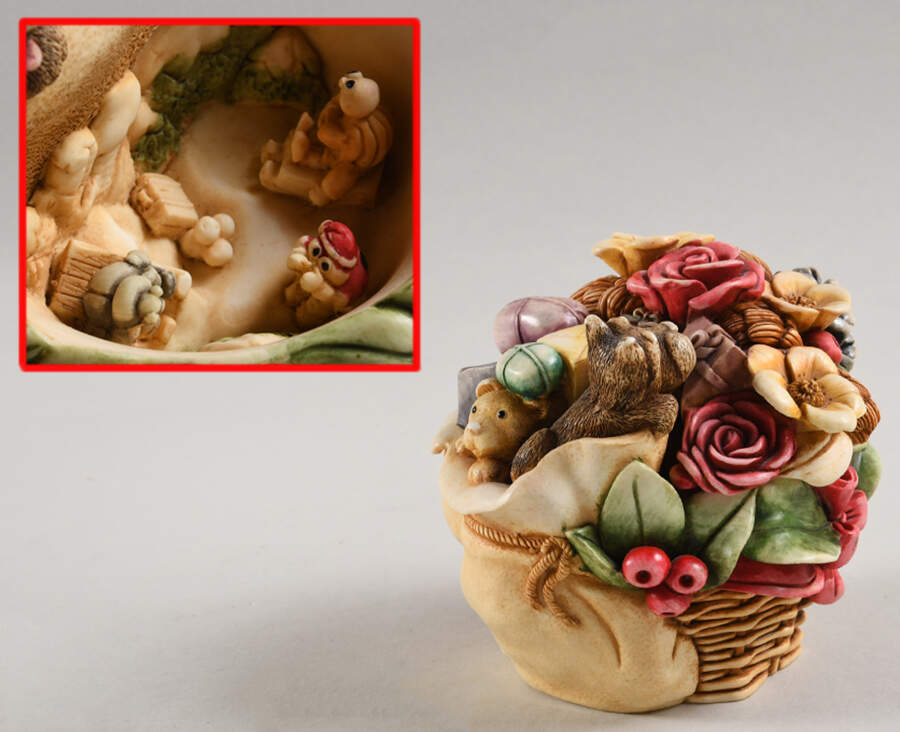 Lord Byron's Harmony Garden Winter Bouquet - No Box by Harmony Kingdom-1