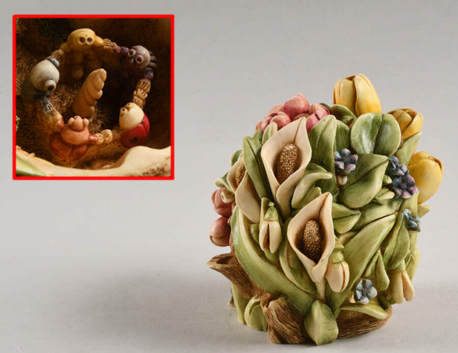 Lord Byron's Harmony Garden Spring Bouquet - With Box by Harmony Kingdom-1