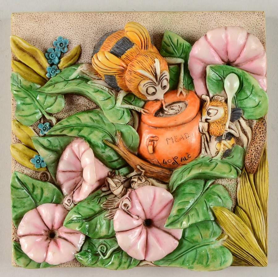 Byron's Secret Garden-Picturesque Honey Brew - No Box by Harmony Kingdom-1