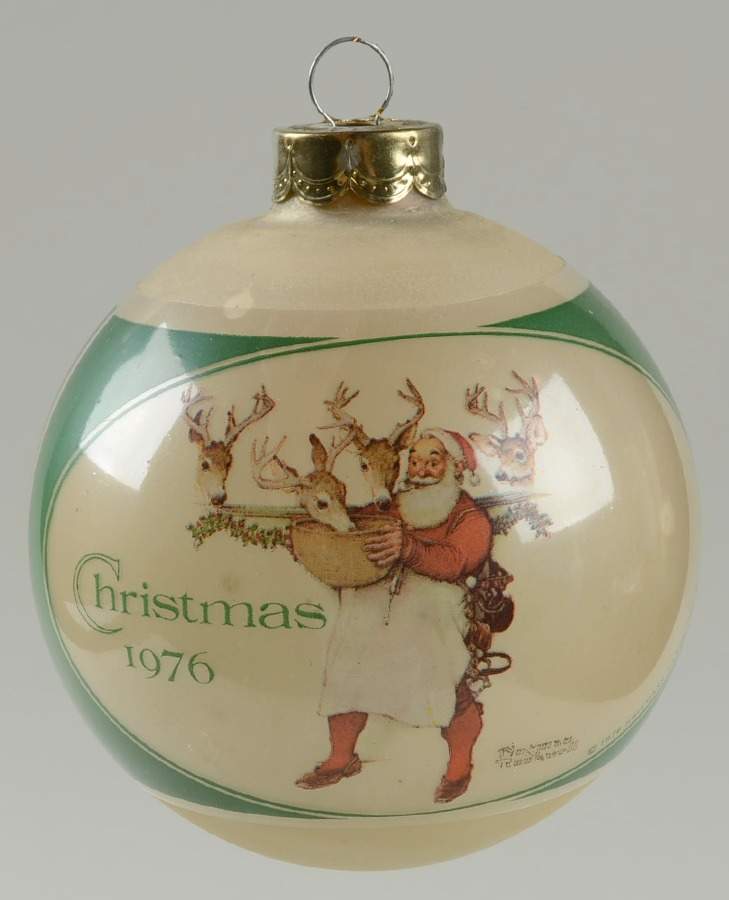 Norman Rockwell Art 1976-Norman Rockwell - Boxed by Hallmark Gold Crown-1