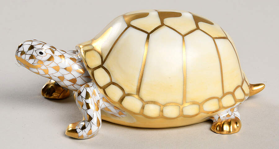 Collector's Guild Figurines Box Turtle-2007 Gold - Boxed by Herend-1