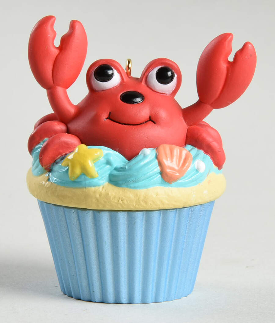 Keepsake Cupcake A Little Crab Cake-Summer - With Box by Hallmark Gold Crown-1