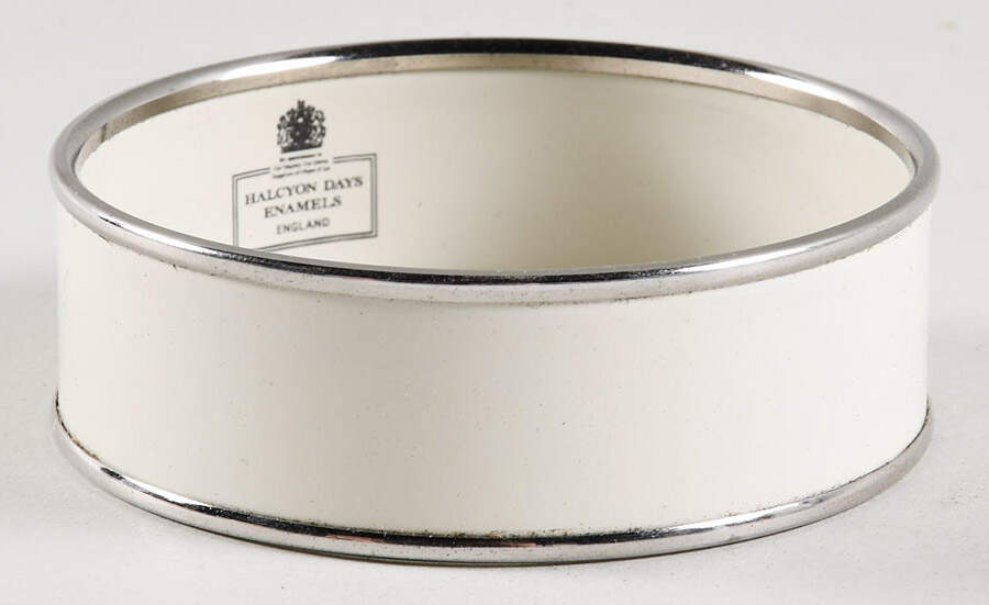 Halcyon Days Jewelry 2cm White & Silver Enamel Bangle-Small - No Box by Halcyon Days-1