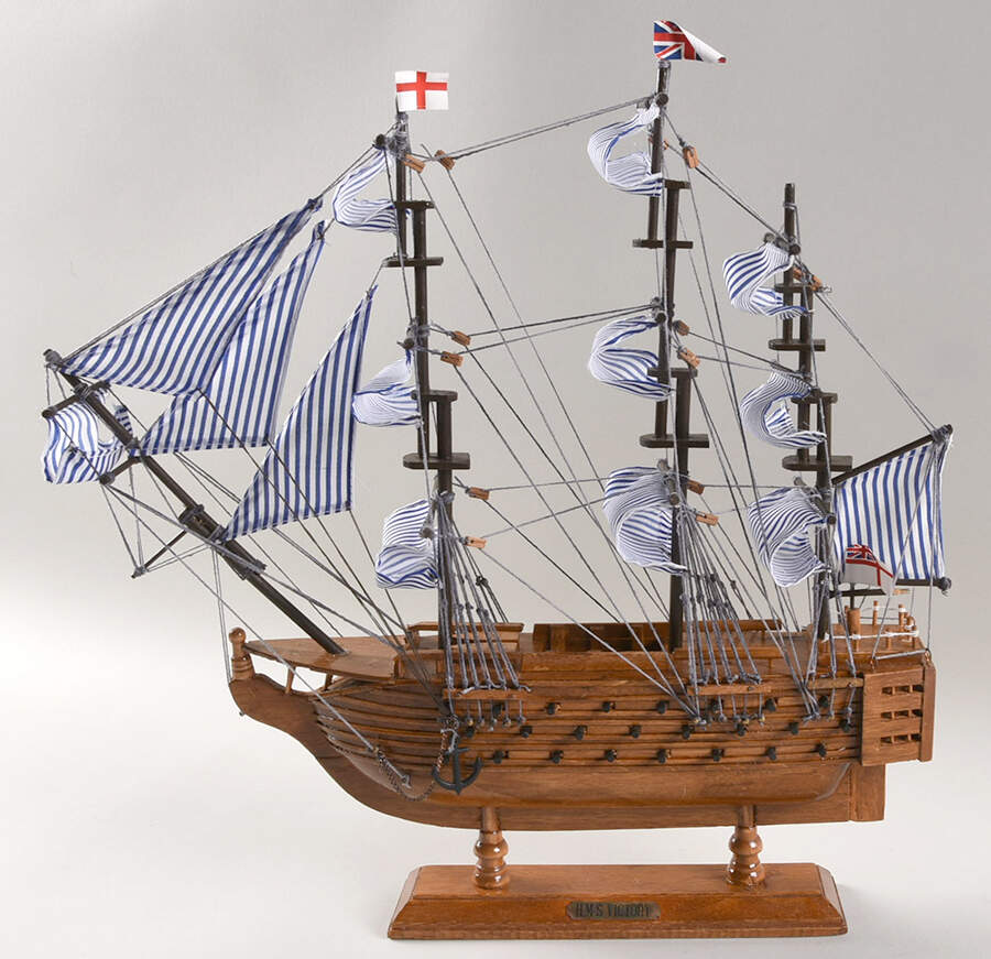 Tall Ships of the World H.M.S. Victory - No Box by Heritage Mint-1