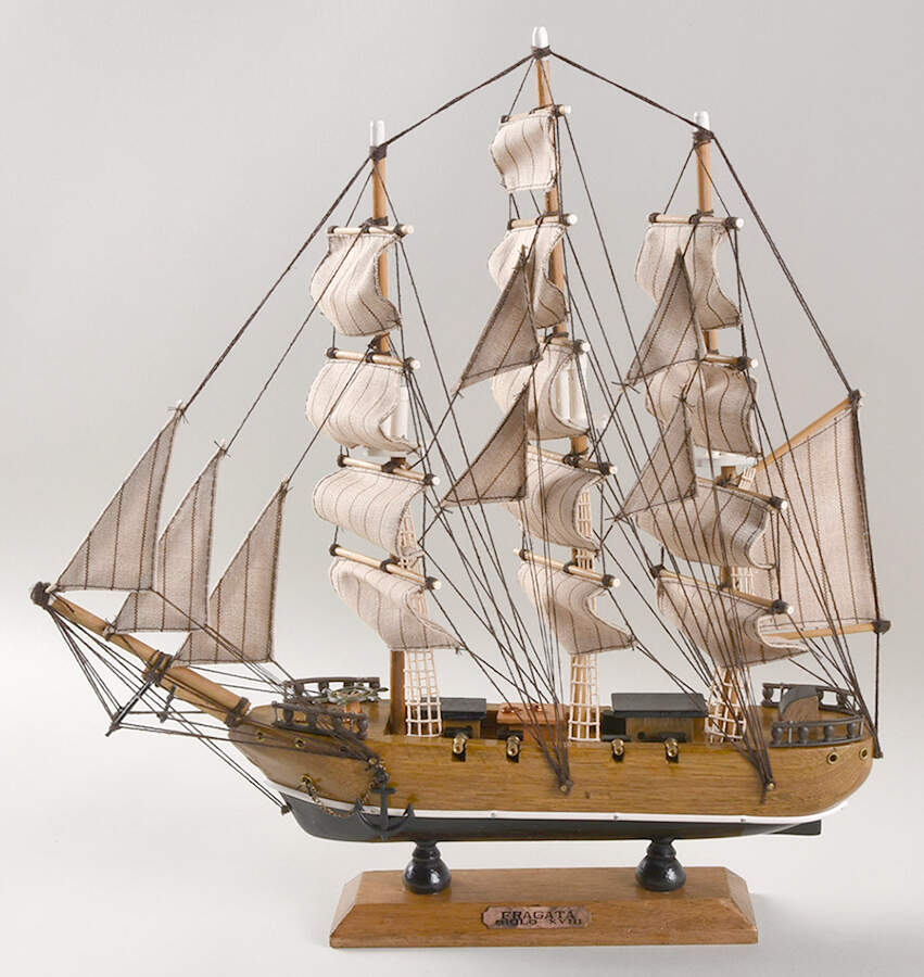 Tall Ships of the World Fragata Siglio Xviii - No Box by Heritage Mint-1