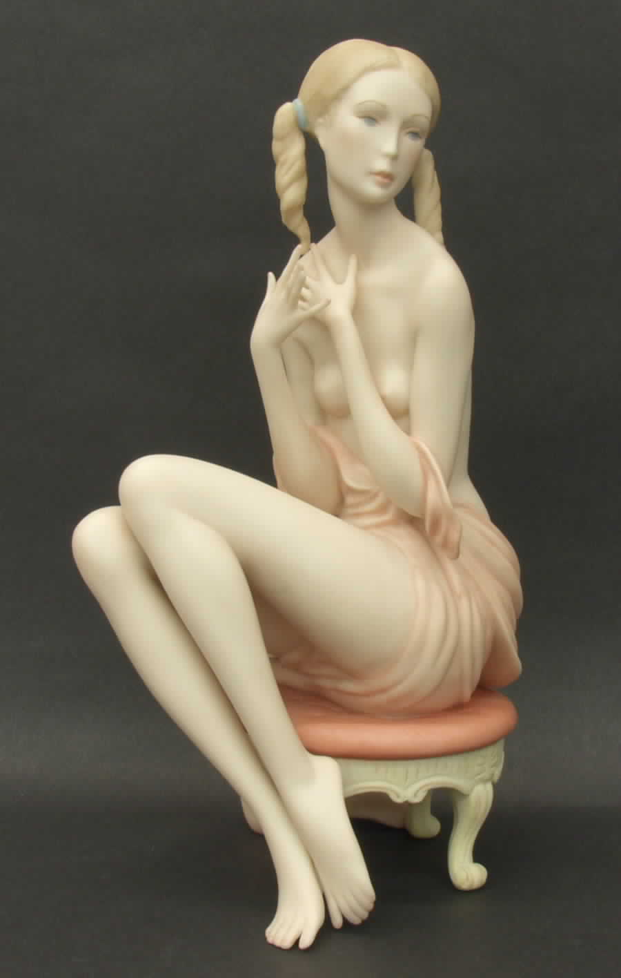 Ispanky Figurines Morning - No Box by Ispanky-1