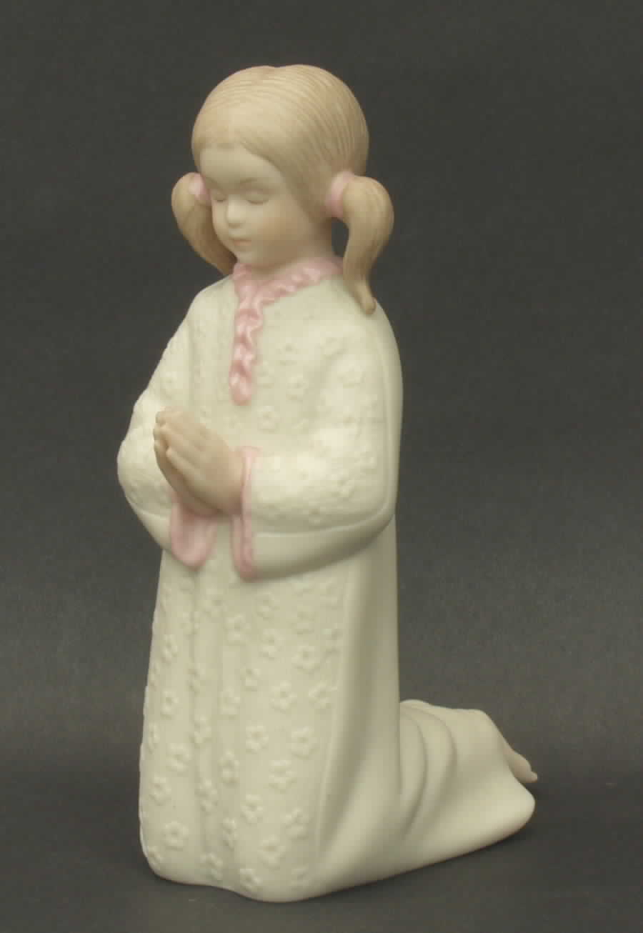 Ispanky Figurines Praying Girl - No Box by Ispanky-1
