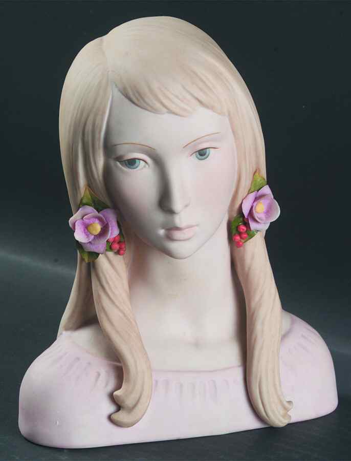 Ispanky Figurines Celeste - No Box by Ispanky-1
