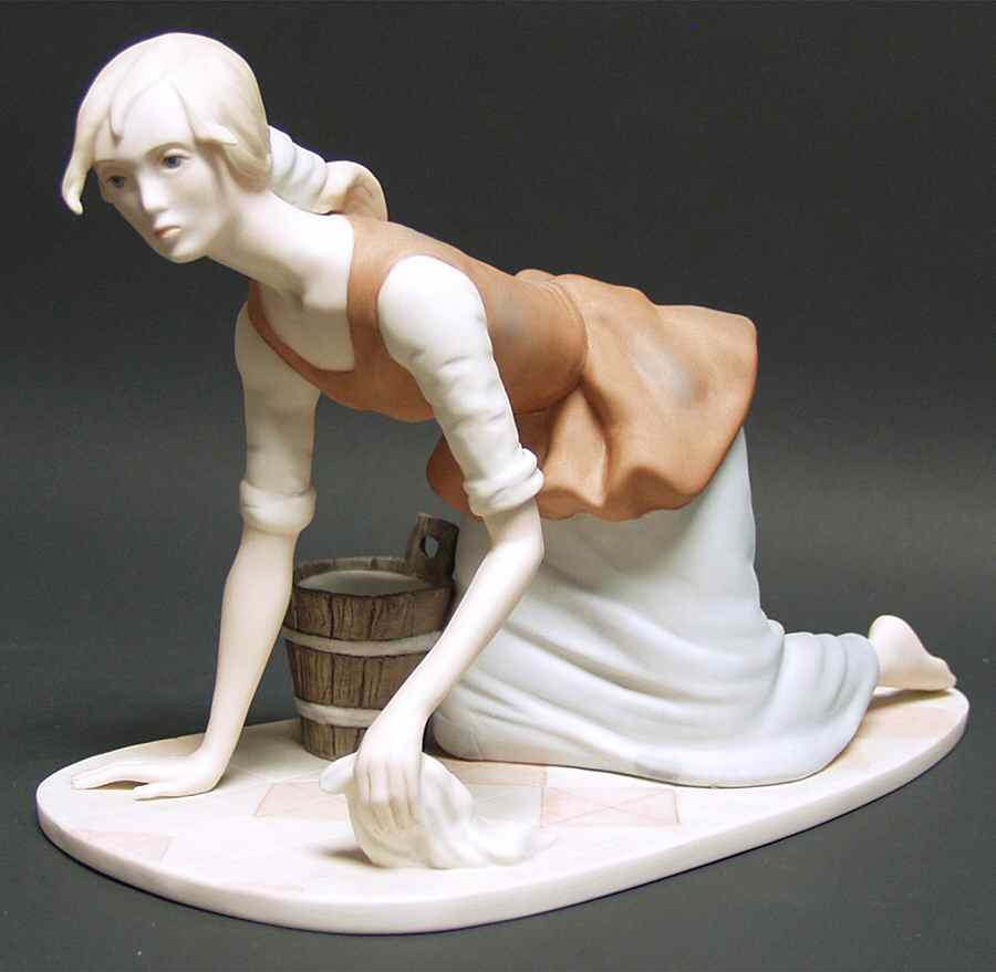 Ispanky Figurines Cinderella - No Box by Ispanky-1