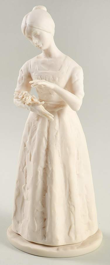 Ispanky Figurines Pioneer Woman-White - No Box by Ispanky-1