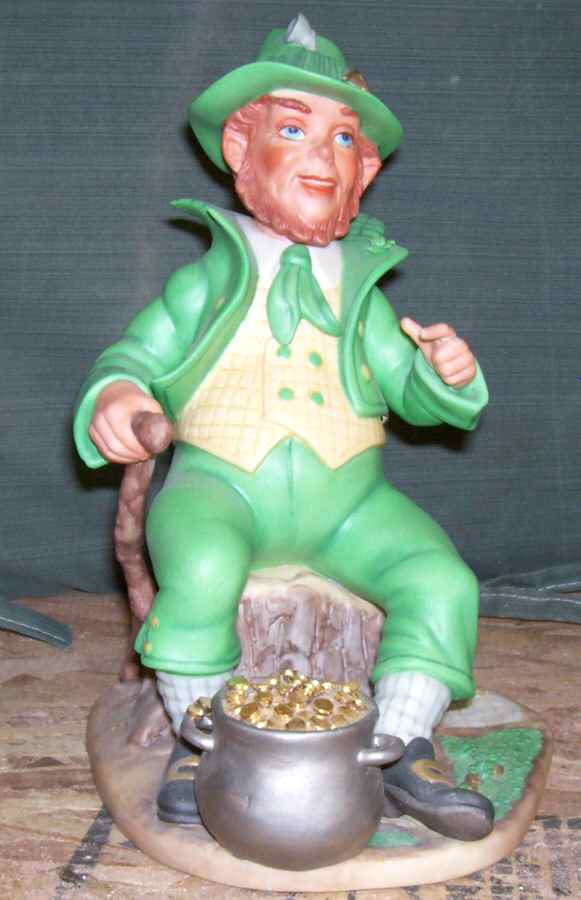 Ispanky Figurines O'Shaughnessy - No Box by Ispanky-1