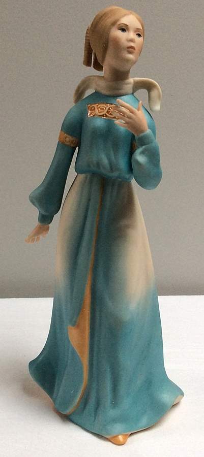 Ispanky Figurines Sophisticated Princess - No Box by Ispanky-1