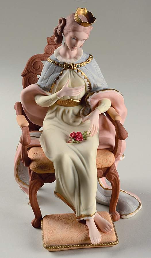 Ispanky Figurines Queen Of Spring - No Box by Ispanky-1