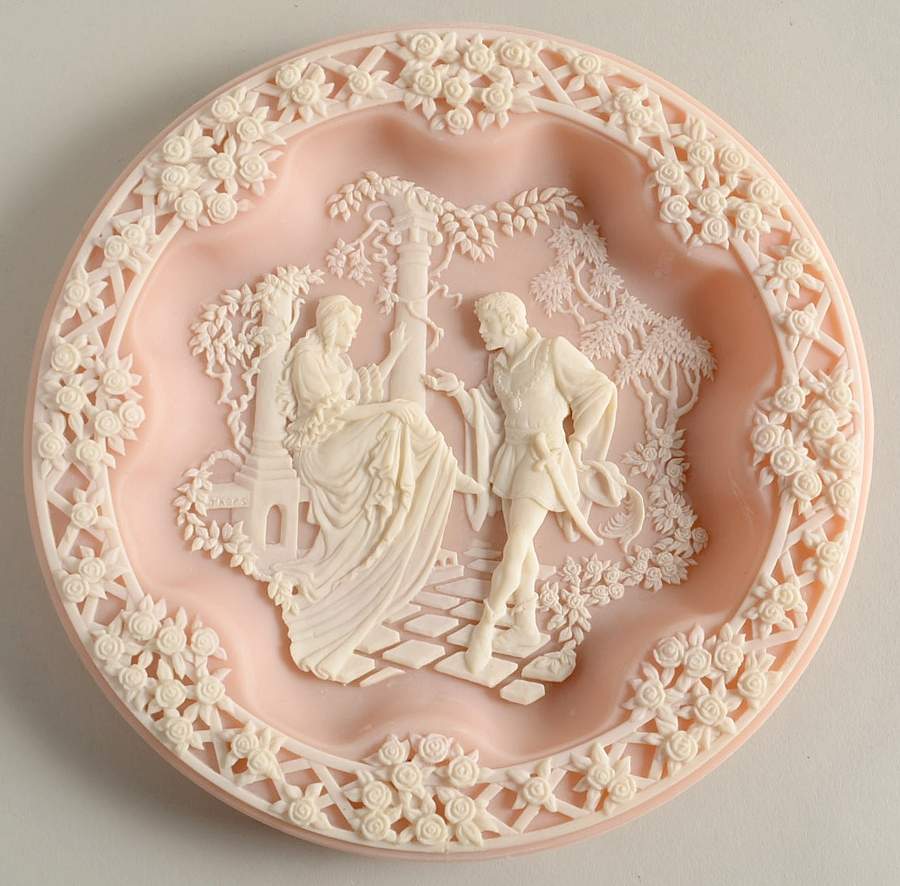 Shakespearean Lovers Othello & Desdemona - Boxed by Incolay Studios-1
