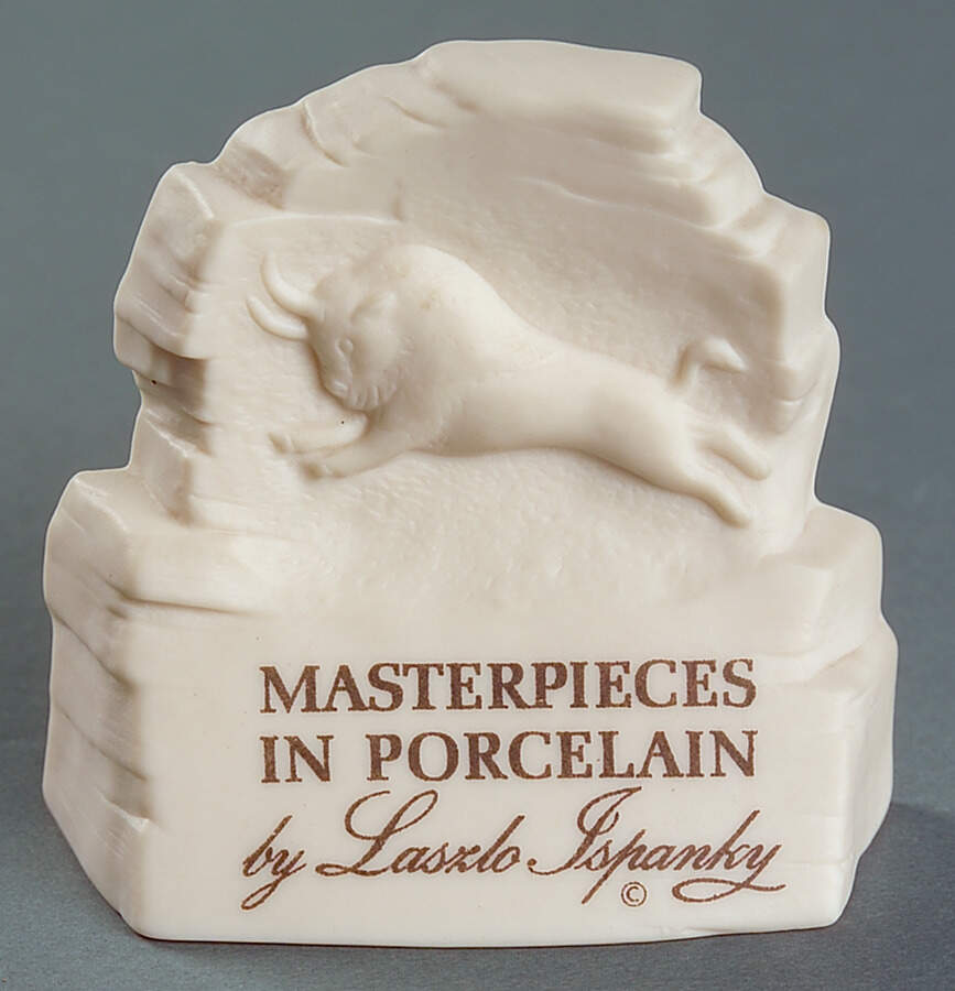 Advertising Signs Masterpieces In Porcelain-Brown Letters - Advertising Signs by Ispanky-1