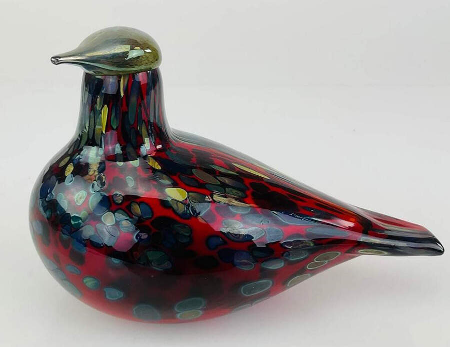 Oiva Toikka Birds Cranberry Puffball - Boxed by Iittala-1