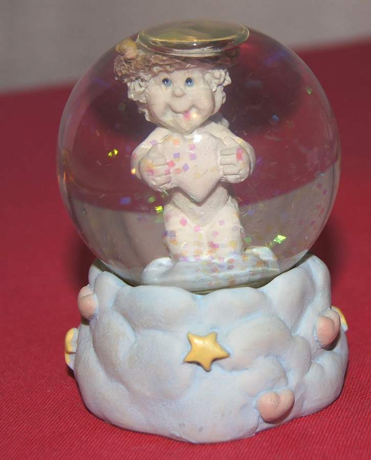 Dreamsicles Snowglobe Heart - Boxed by Cast Art-1