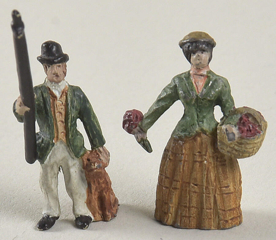 London by Gaslight Flower Seller/Lamplighter - No Box by John Hine Studios-1