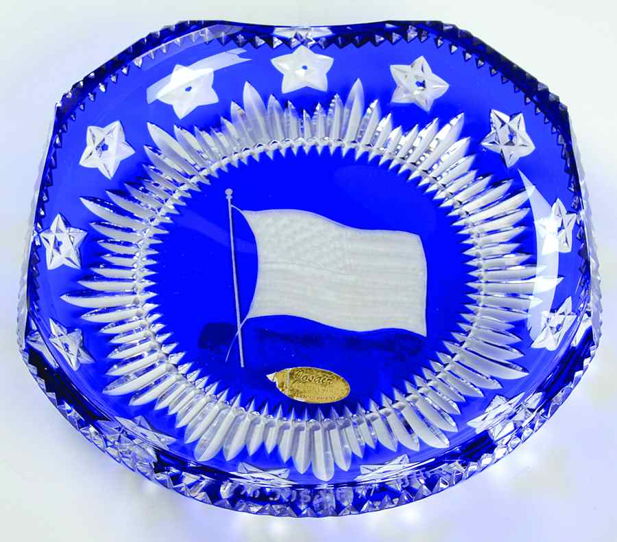 Bicentenial Plate American Flag - Boxed by Josair-1