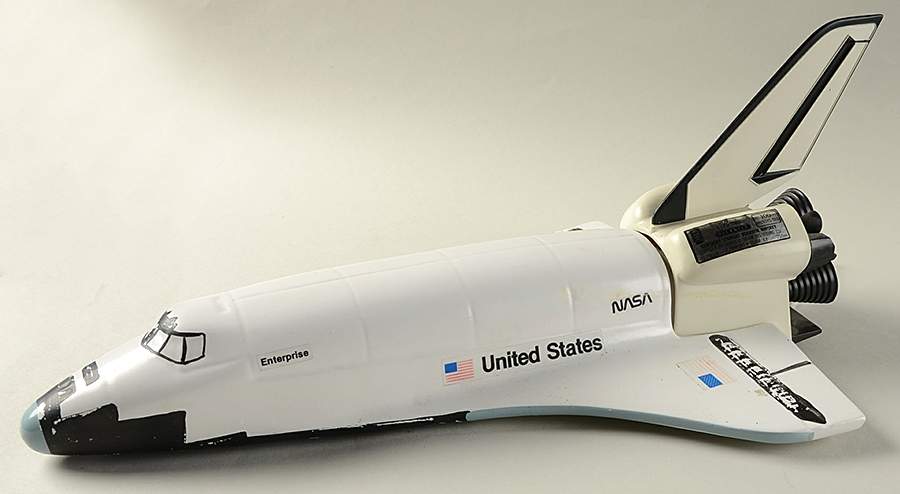 Jim Beam Decanter Space Shuttle - No Box by Jim Beam-1