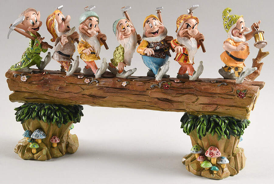Snow White-Disney Traditions Howeward Bound - Seven Dwarfs - No Box by Jim Shore-1