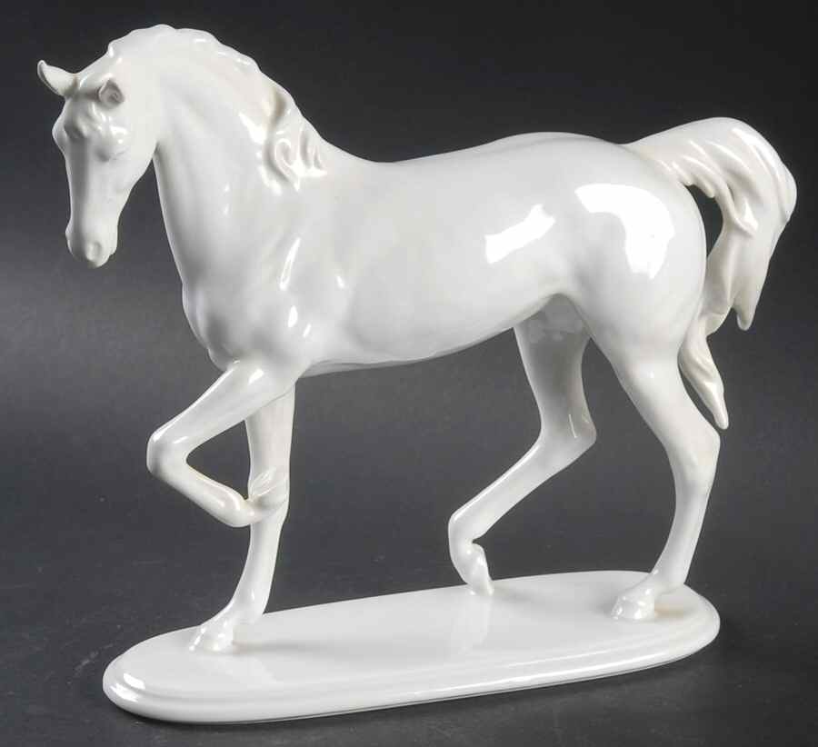 Horses Halla (White Glazed) - Boxed by Kaiser-1