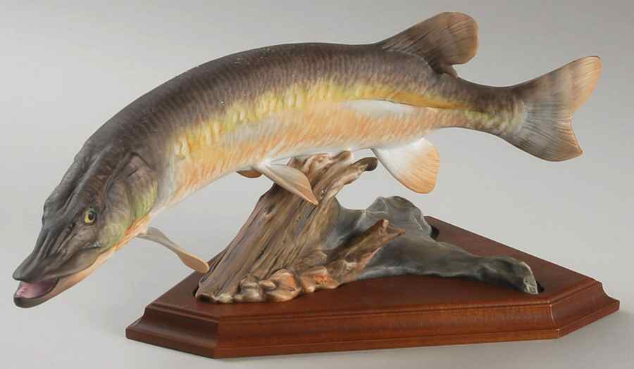 Fish Pike (Color Bisque) - No Box by Kaiser-1