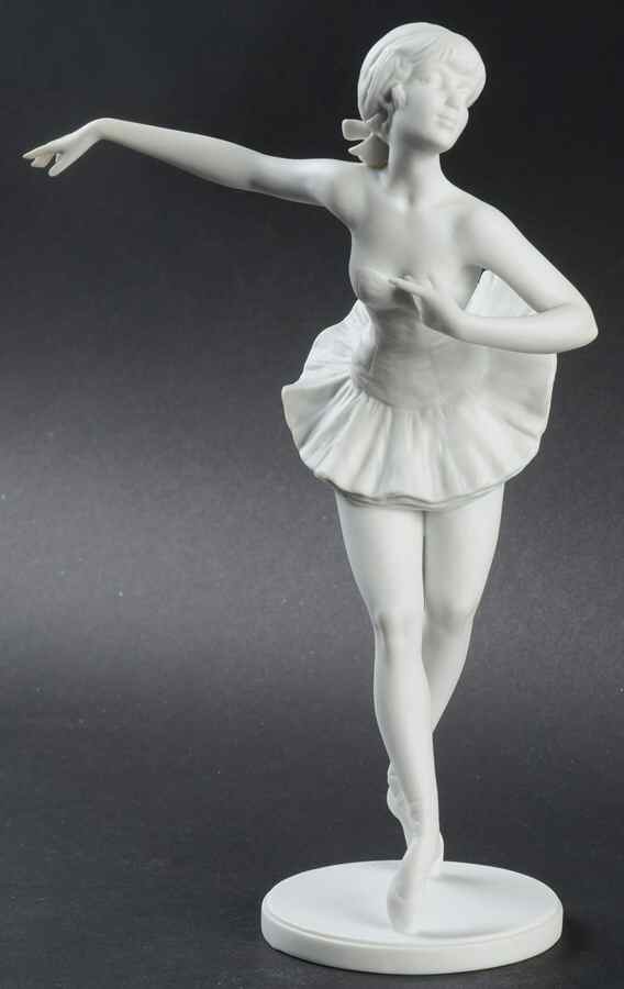 Ballet Ballerina (White Bisque) - No Box by Kaiser-1