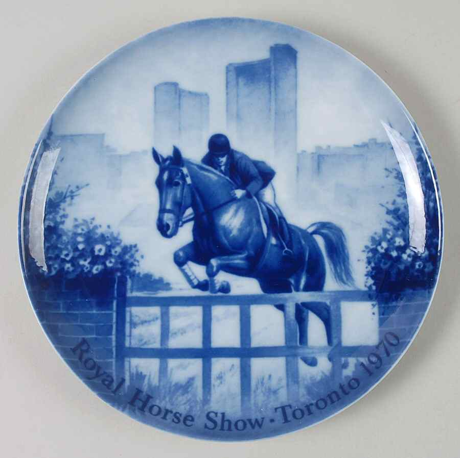 Kaiser Plate Toronoto Horse Horse - Boxed by Kaiser-1