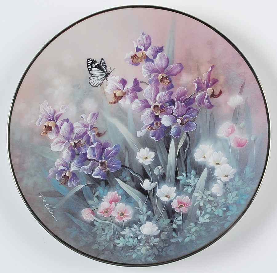 Jewels of the Flowers Pearl Luster - Boxed by Edwin Knowles-1
