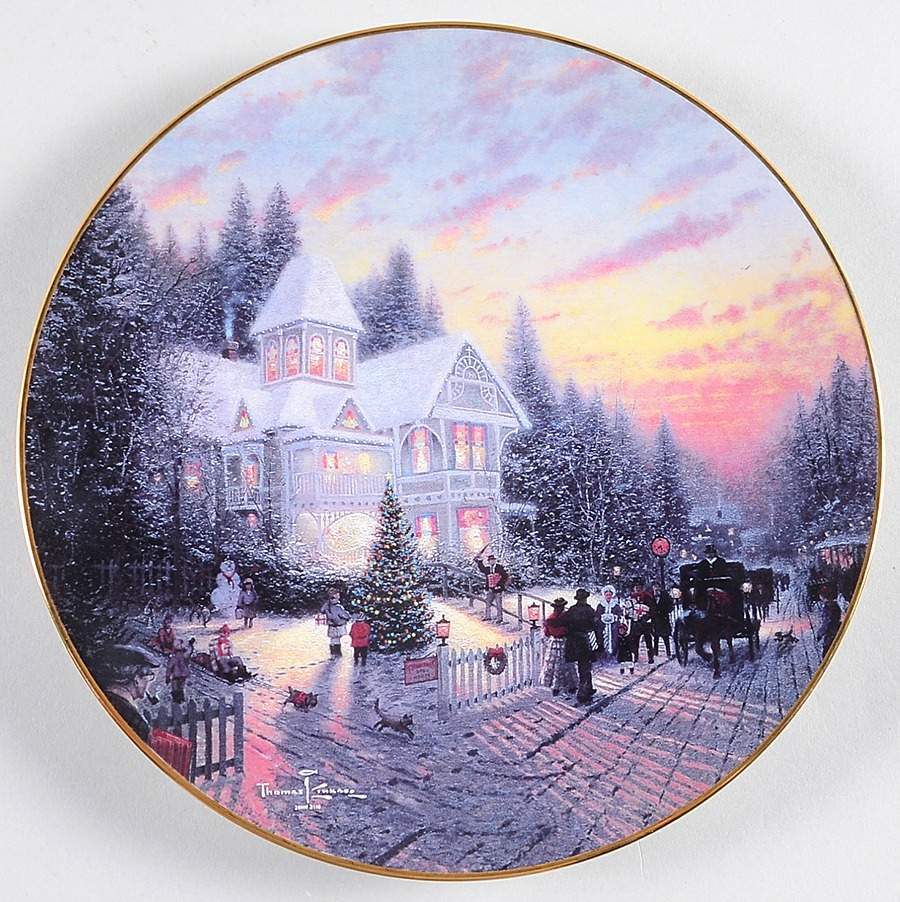 Yuletide Memories Magic Of Christmas - No Box by Edwin Knowles-1