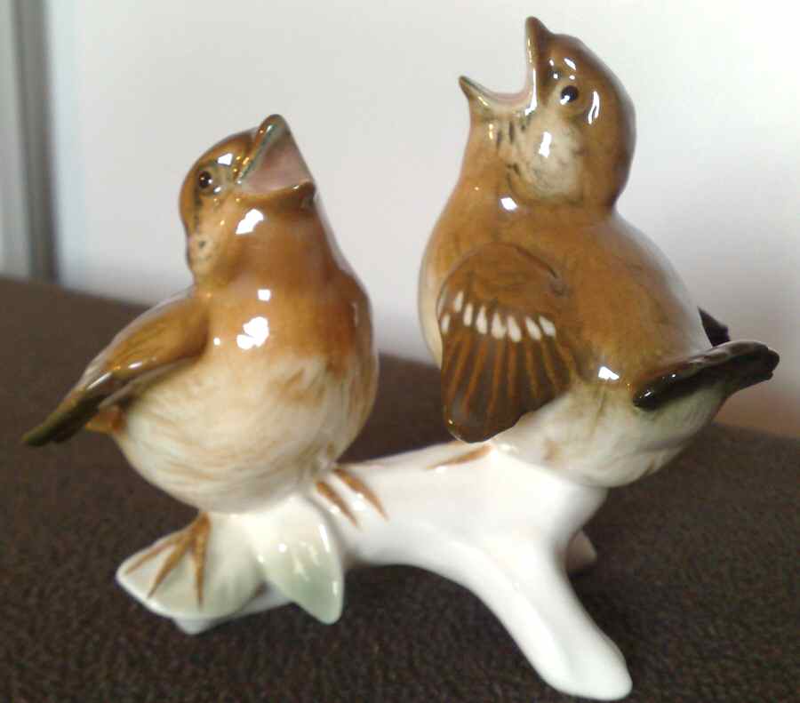 Karl Ens Figurine Fledgling Sparrows - No Box by Karl Ens-1