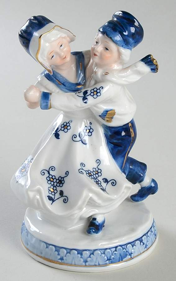KPM Figurines Boy And Girl Dancing-Blue - No Box by KPM-1