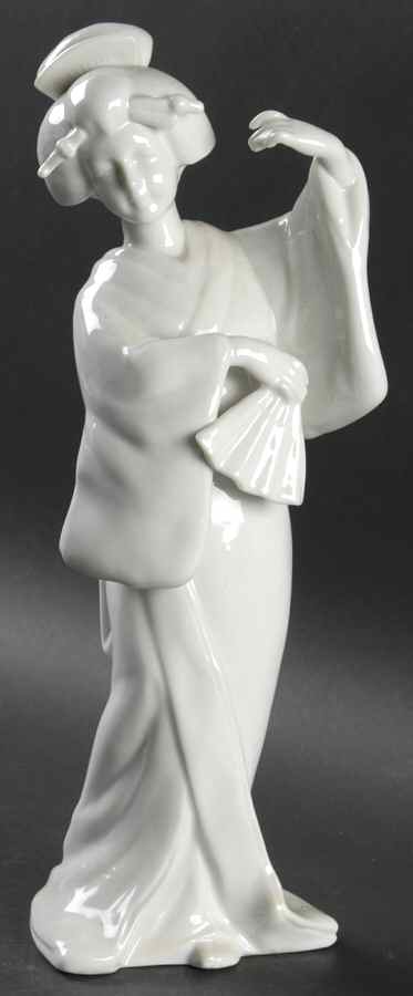 KPM Figurines Oriental Lady W/ Fan - No Box by KPM-1